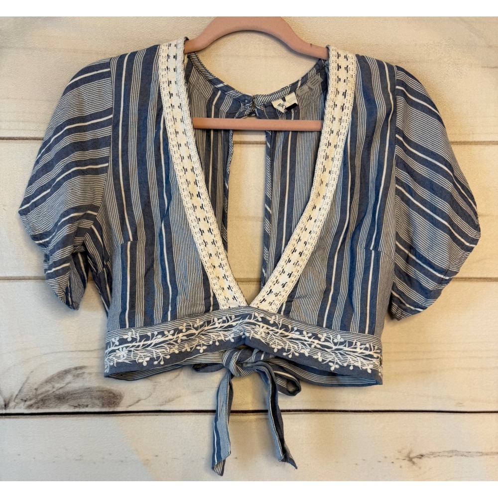 Roxy Blue White Striped Lace Trim Tie Front Open Back Crop Top Womens Large